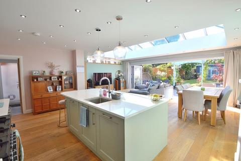 46 Chamberlain Road, Birmingham, B13 0QB