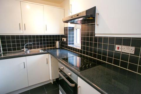 2 bedroom apartment to rent, Wood Green, Basildon