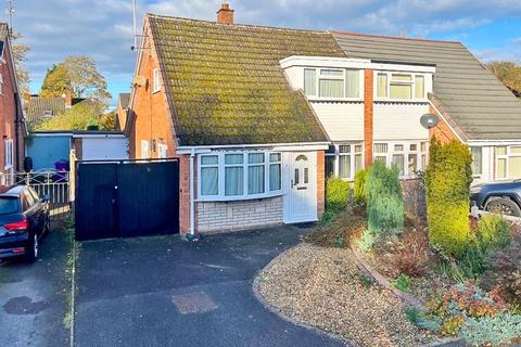 2 bedroom semi-detached house for sale - Birch Glade, FINCHFIELD