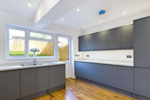 3 bedroom end of terrace house for sale - Englishcombe Lane, Bath