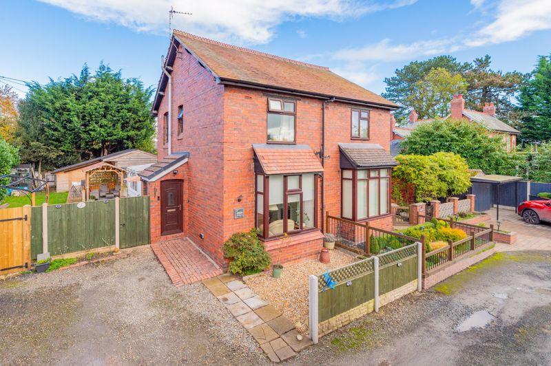 St. Martins Road, Oswestry 3 bed semidetached house for sale £225,000