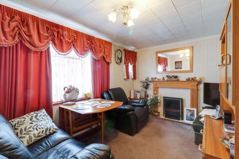 29 Broadley Green, Windlesham, GU20 6AJ