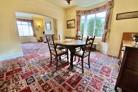 33 Rosebery Road, Bournemouth, BH5 2JH