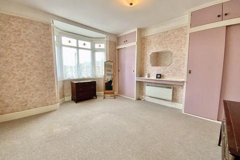 33 Rosebery Road, Bournemouth, BH5 2JH