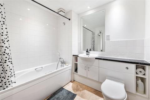 2 bedroom apartment for sale - Crown Dale, London, SE19