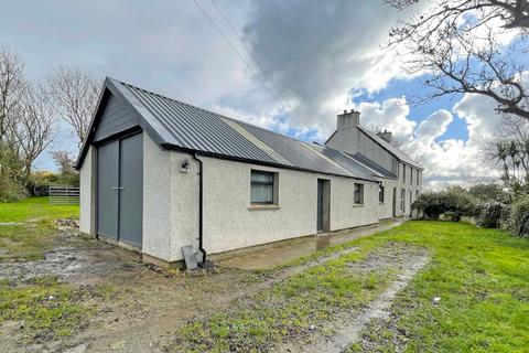 3 bedroom detached house for sale, Penysarn, Isle of Anglesey, LL69