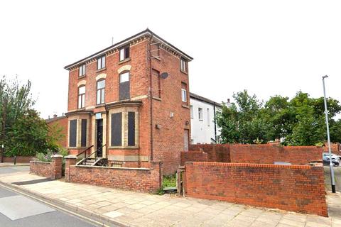 4 bedroom house for sale - Trafalgar Road, Wallasey, Merseyside, CH44