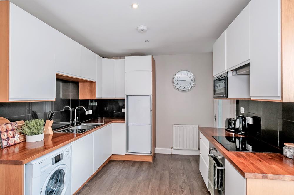 Kitchen 2