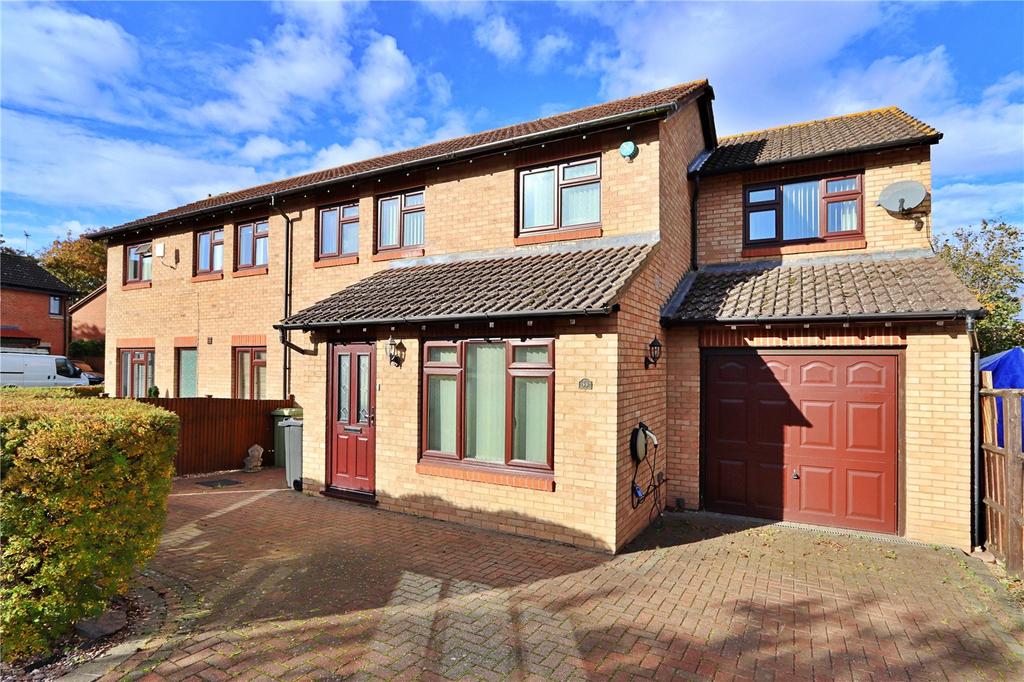 Runford Court, Shenley Lodge, Milton Keynes, Buckinghamshire, MK5 4 bed