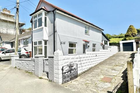 3 bedroom detached house to rent, Sunnyside, Combe Martin, Devon, EX34