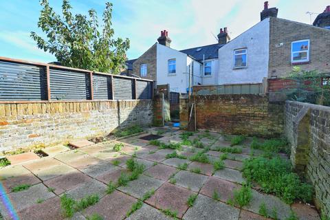 29 Fairlight Avenue, Ramsgate, CT12 6EH
