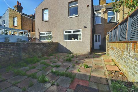 29 Fairlight Avenue, Ramsgate, CT12 6EH