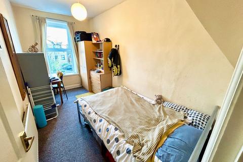 4 bedroom house share to rent, 101 Bradley Street, Crookes