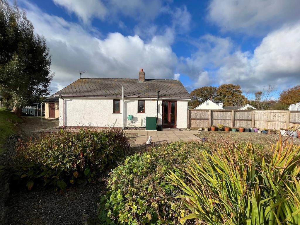 Caerwedros, Nr New Quay, SA44 2 bed bungalow for sale £249,950