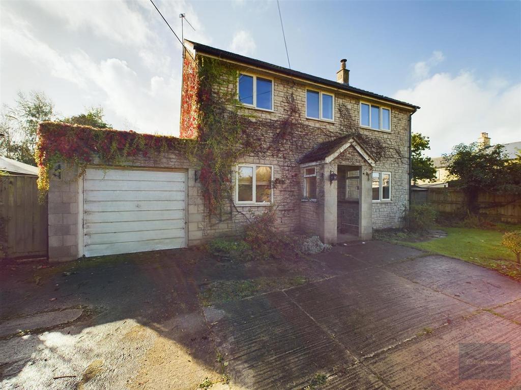 Westlands Lane, Beanacre SN12 4 bed detached house for sale £465,000