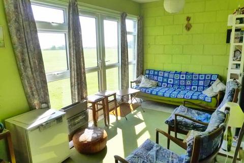 2 bedroom chalet for sale, Winterton-on-Sea