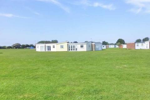 2 bedroom chalet for sale, Winterton-on-Sea