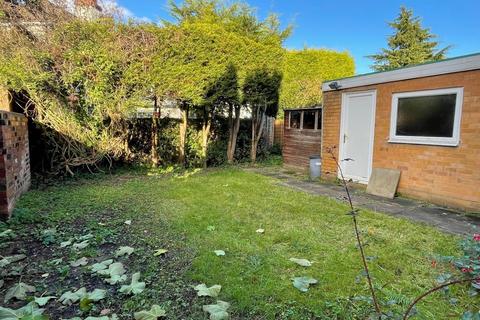 28 Castlecroft Road, Castlecroft, Wolverhampton, WV3 8BT