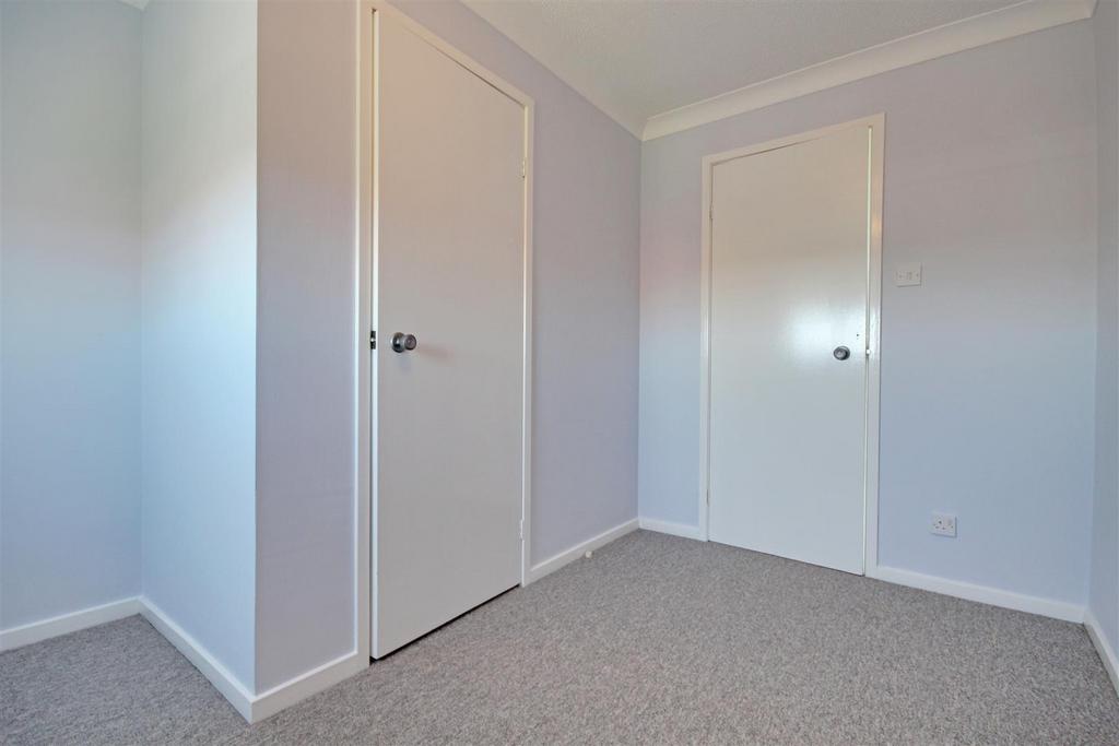Bedroom 8.jpg