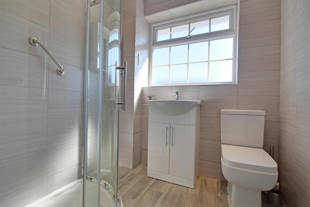 Bathroom .jpg