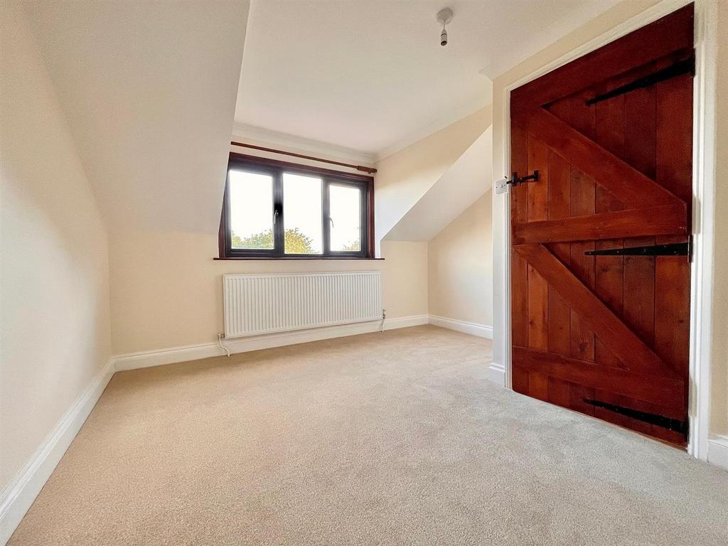 Orchard Broad Bedroom 4