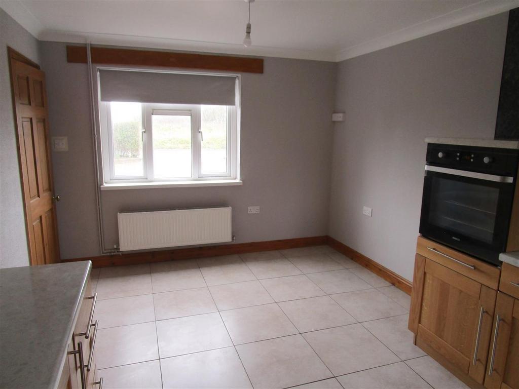 Eastern Avenue, CaisterOnSea 3 bed semidetached house for sale £