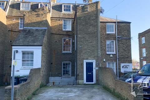 2 bedroom flat for sale, Upper Flat, 16B Milton Place, Gravesend