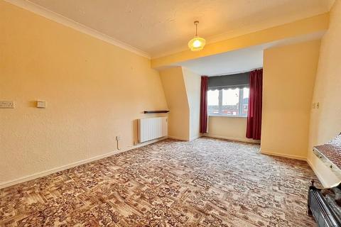 1 bedroom flat for sale, Great Yarmouth