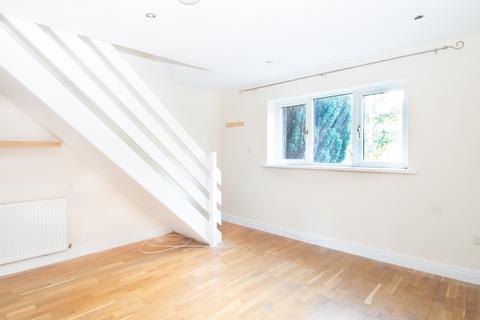 2 bedroom terraced house to rent, Glan-y-Ffordd,  Cardiff, CF15