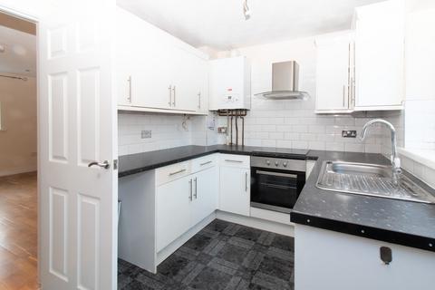 2 bedroom terraced house to rent, Glan-y-Ffordd,  Cardiff, CF15