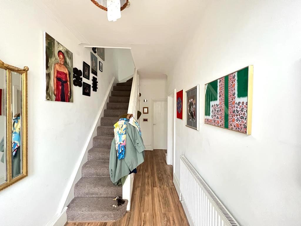 Hallway.jpeg