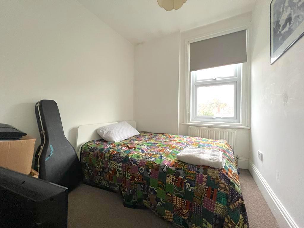 Bedroom 2..jpeg