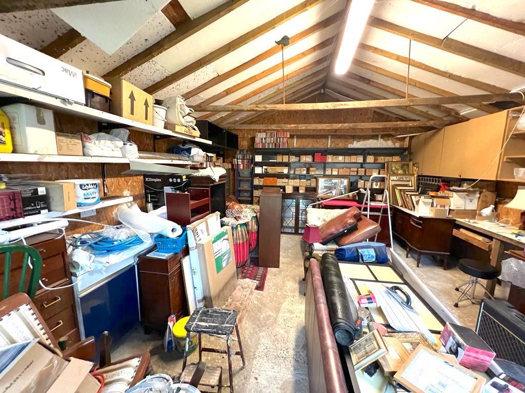 Outbuilding.jpeg