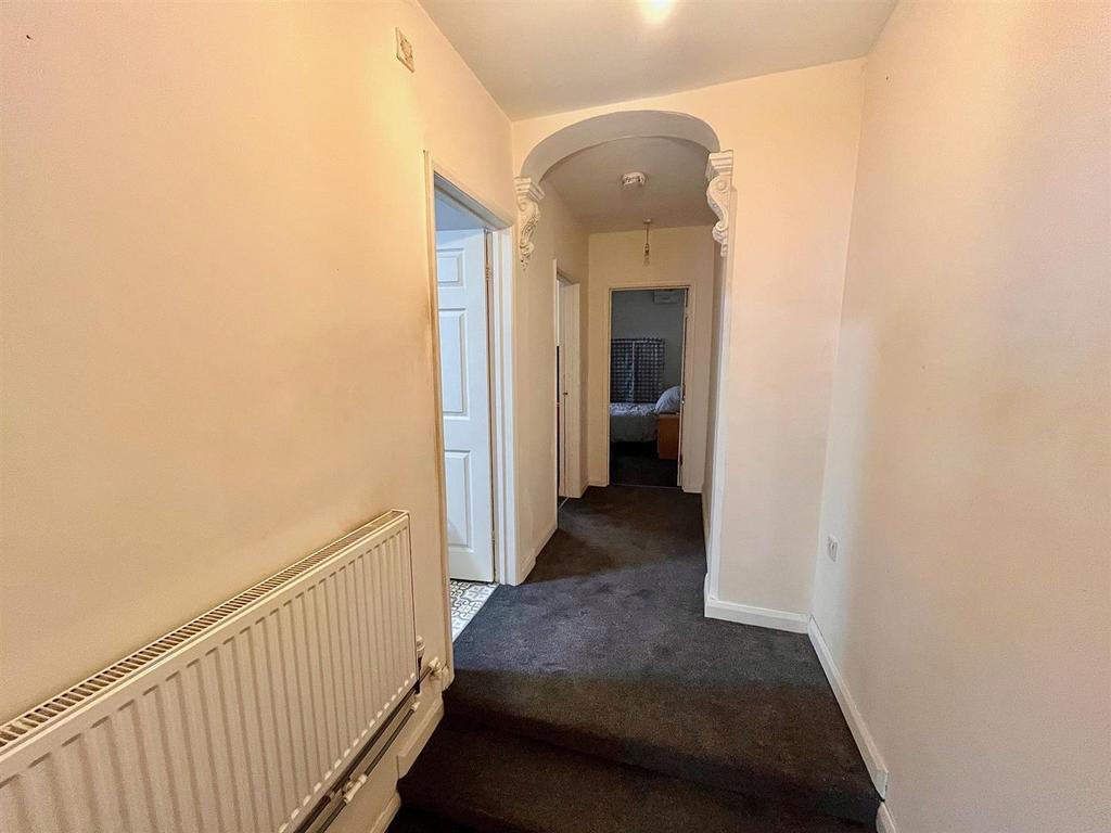 Hallway.jpg