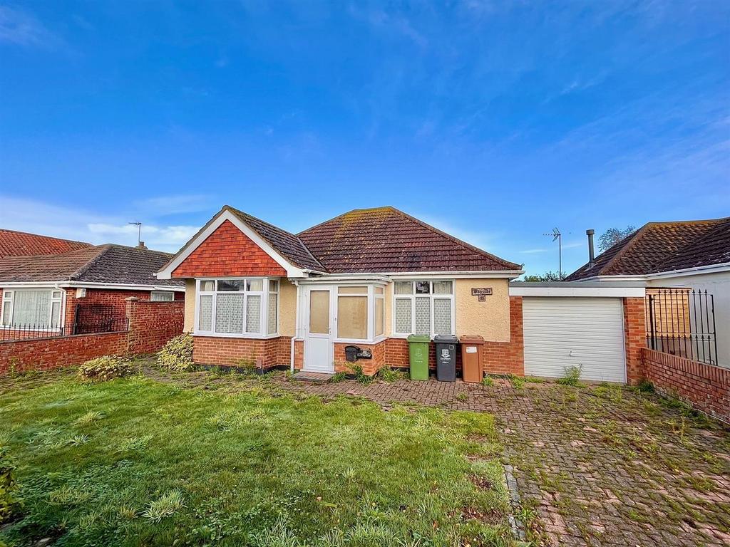 West Road, CaisterOnSea 3 bed detached bungalow for sale £325,000