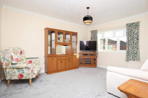 2 bedroom retirement property for sale, Roman Court, Borough Green