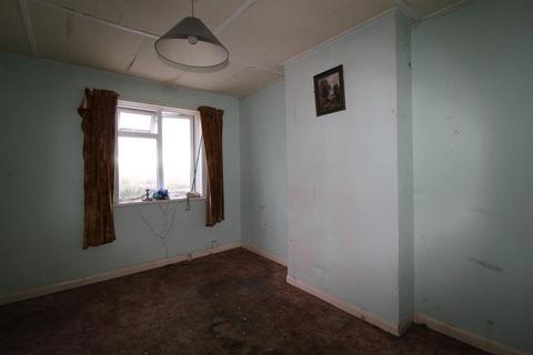 15 Harps Avenue, Minster On Sea, Sheerness, ME12 3PF