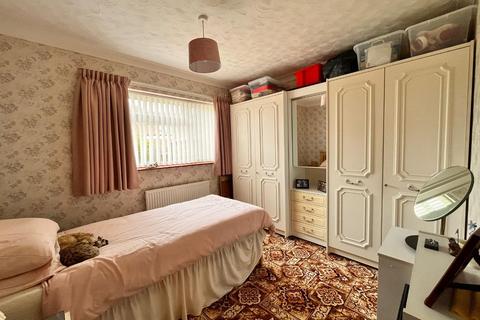 93 Avon Drive, Bedford, MK41 7UT