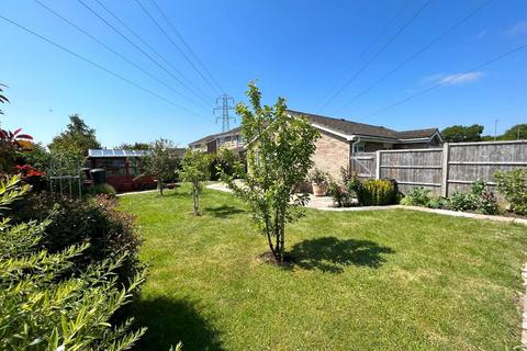 93 Avon Drive, Bedford, MK41 7UT