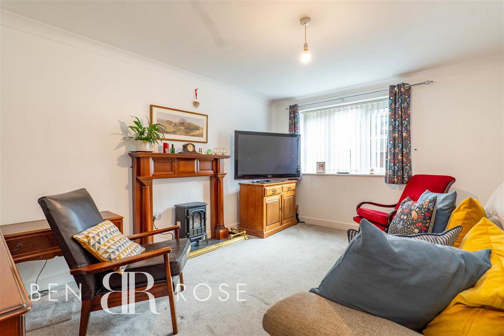 Douglas Lane, Grimsargh, Preston 3 bed semidetached house for sale £
