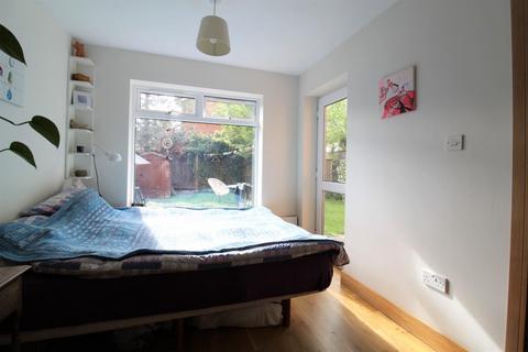 36 Braybrooks Drive, Potton, Sandy, SG19 2LJ