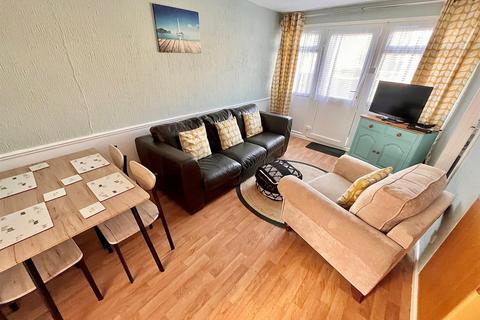 2 bedroom chalet for sale, Belle Aire, Hemsby