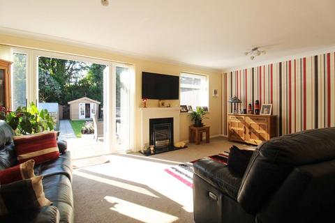 4 Downside Gardens, Potton, Sandy, SG19 2RE