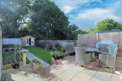 4 Downside Gardens, Potton, Sandy, SG19 2RE