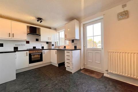 2 bedroom terraced house for sale, Beeleigh Way, Great Yarmouth