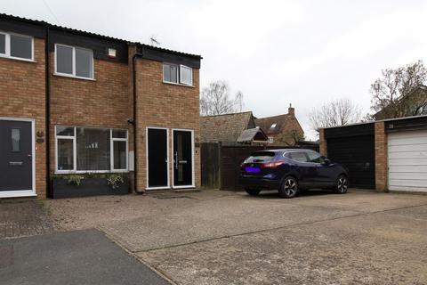 16 Aldgate Close, Potton, Sandy, SG19 2RU