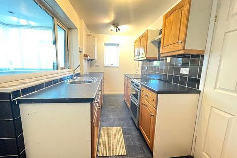 2 bedroom bungalow to rent, Hill View, Blackburn. Lancs. BB1 8RA