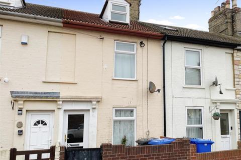 3 bedroom terraced house for sale, Tonning Street, Lowestoft