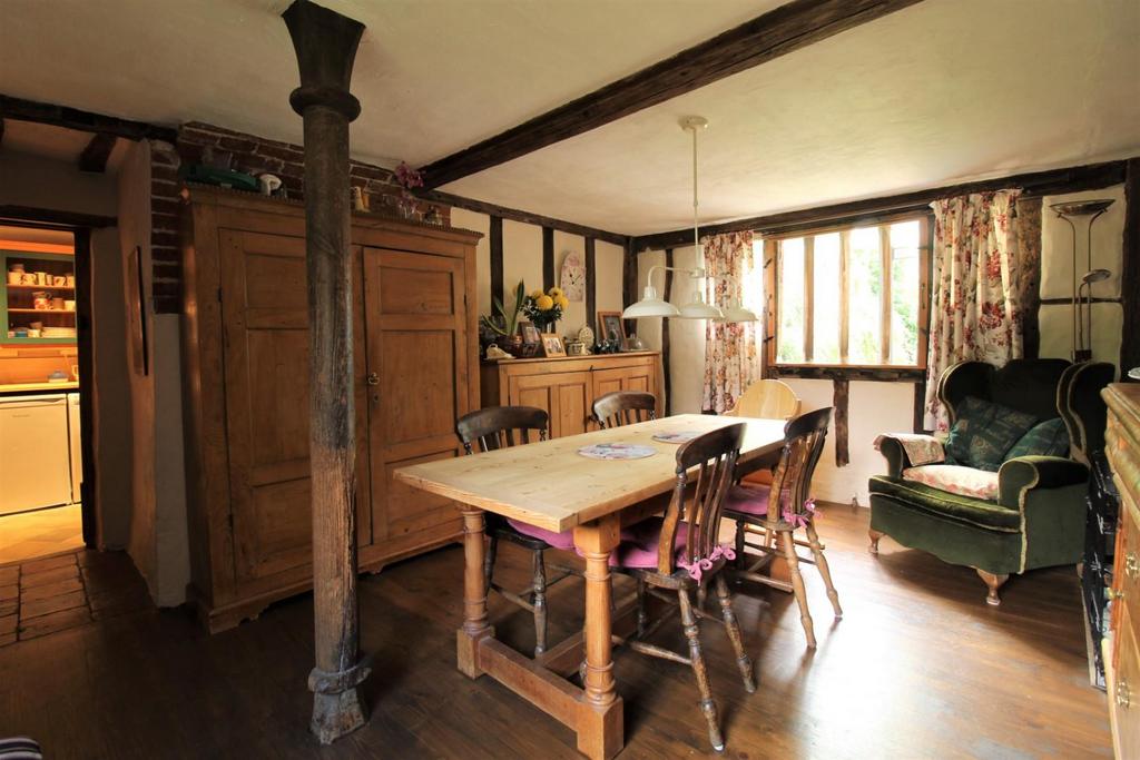 Family/ Breakfast Room