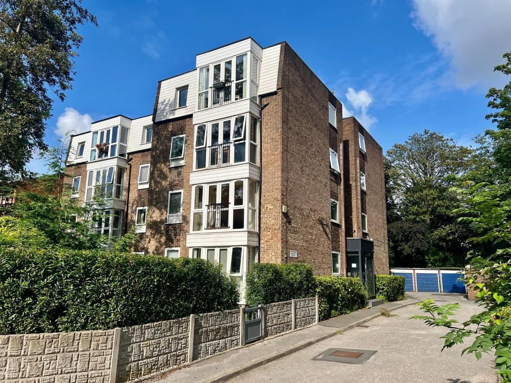 Regent Court, Withington Road, Whalley Range 1 bed ground floor flat
